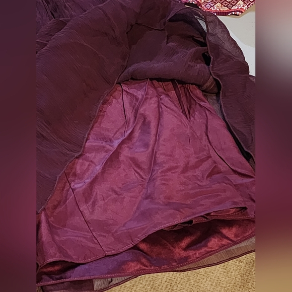 BCBGMAXAZRIA 100% Silk Strapless Burgundy Dress Beaded Empire Waist Size 10 - Picture 8 of 10